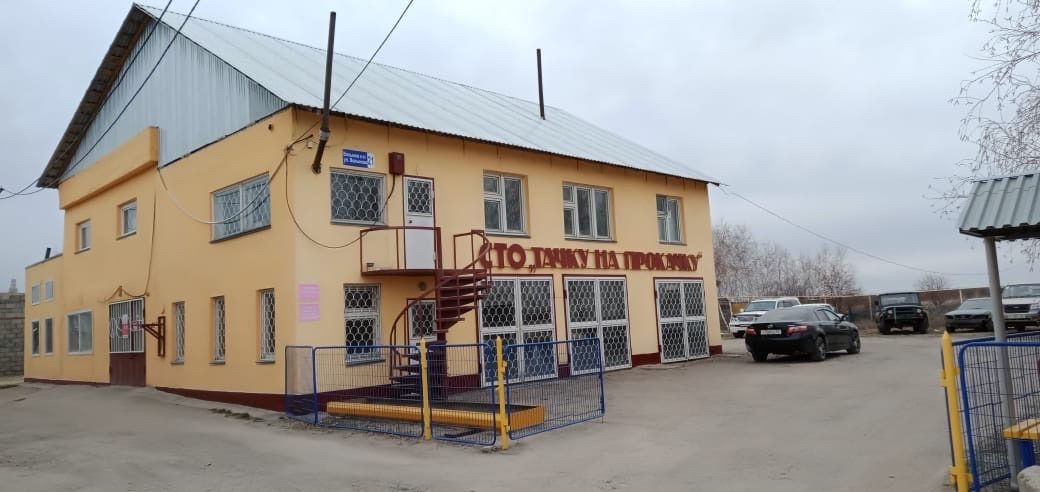 Въезд на СТО, реальное фото